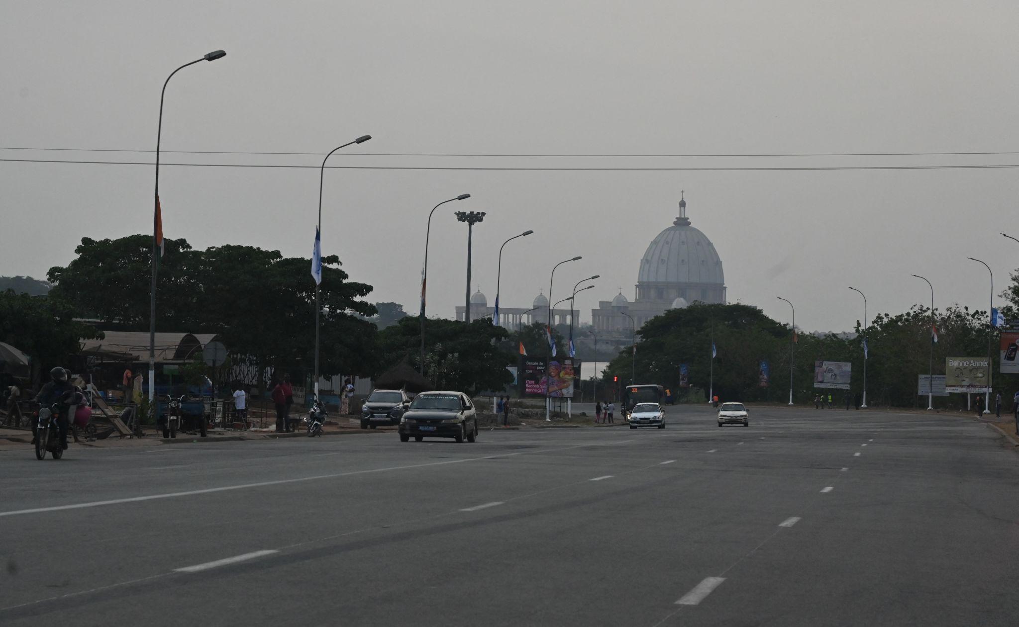 Yamoussoukro — Capitale politique